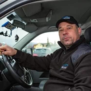 Tomek Fahrer des Abschleppwagens