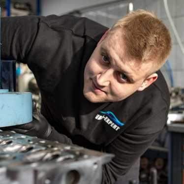 Radek KFZ-Mechaniker